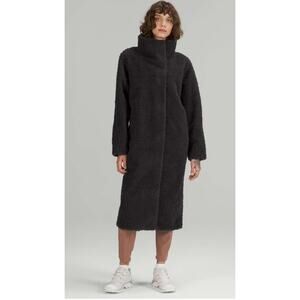 lululemon lab coat 8